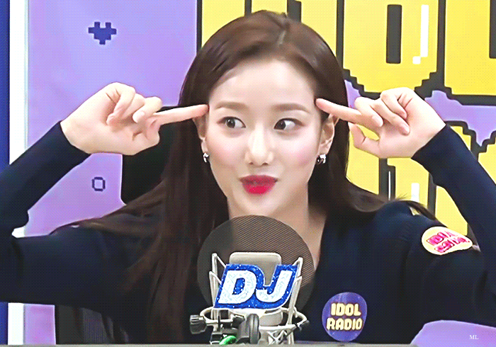 아이돌라디오 출연한 이나은.jpgif | 인스티즈