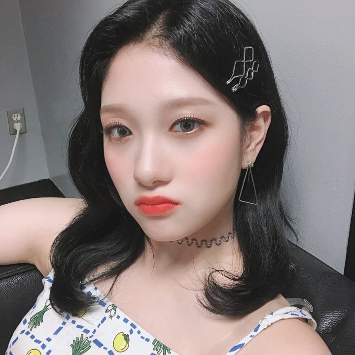 점심먹어서 기분좋으니 프로미스나인 더여니 이서연 | 인스티즈