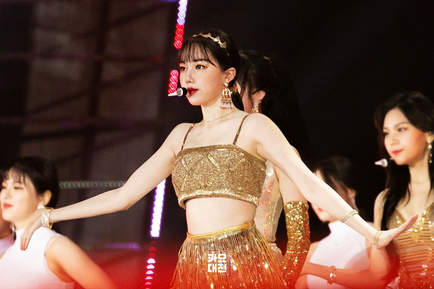 앞구르기 하고 보니까 은근히 미인인 듯한 여자친구 예린이.jpgif | 인스티즈