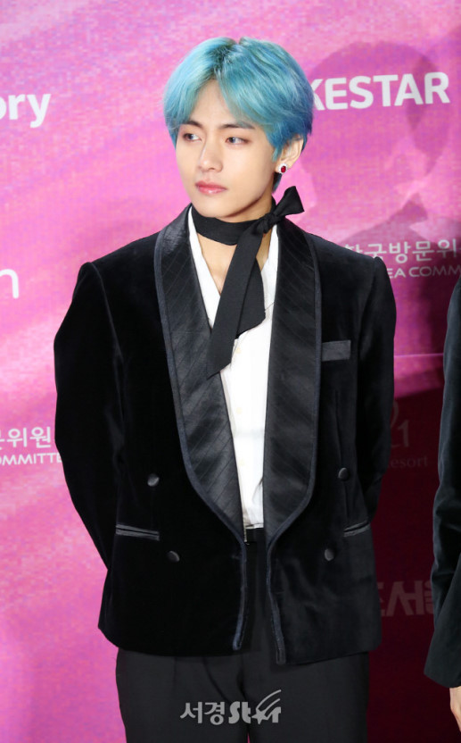 방탄소년단 뷔 무보정 기사사진 클라스 ㄷㄷㄷㄷ | 인스티즈