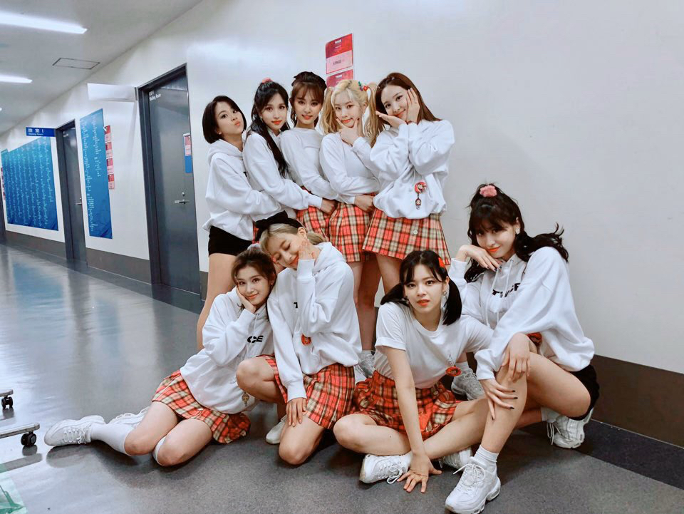 간만에 9 트와이스 입국 | 인스티즈