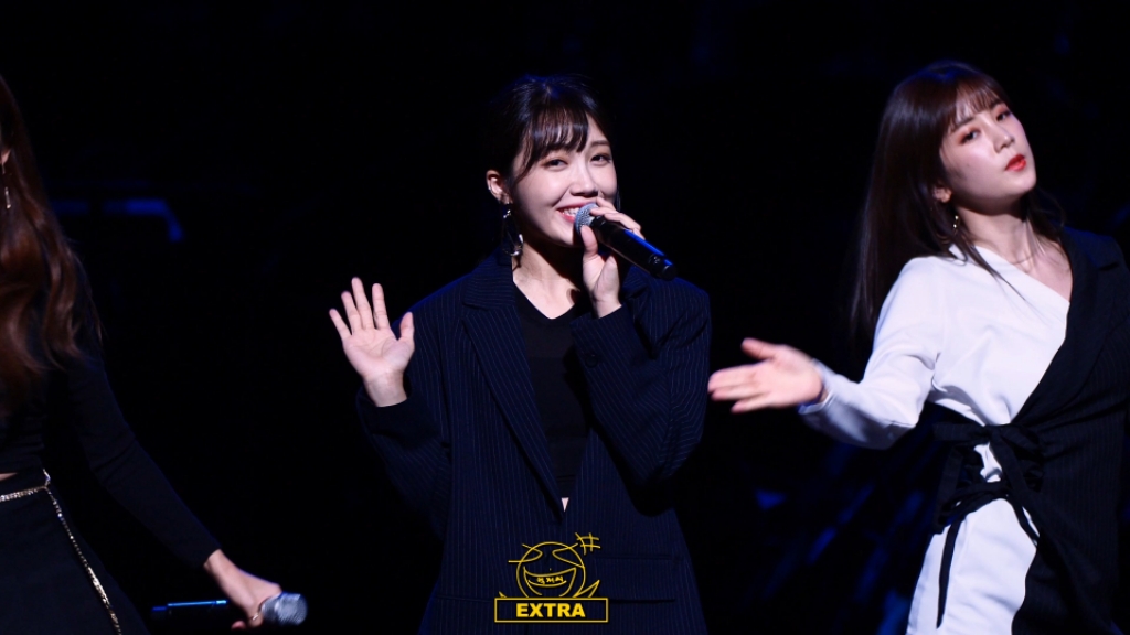 어제자 에이핑크 박초롱, 정은지 | 인스티즈