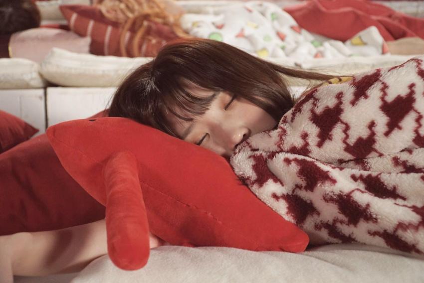 데뷔 300일기념 프로미스나인 송하영 | 인스티즈