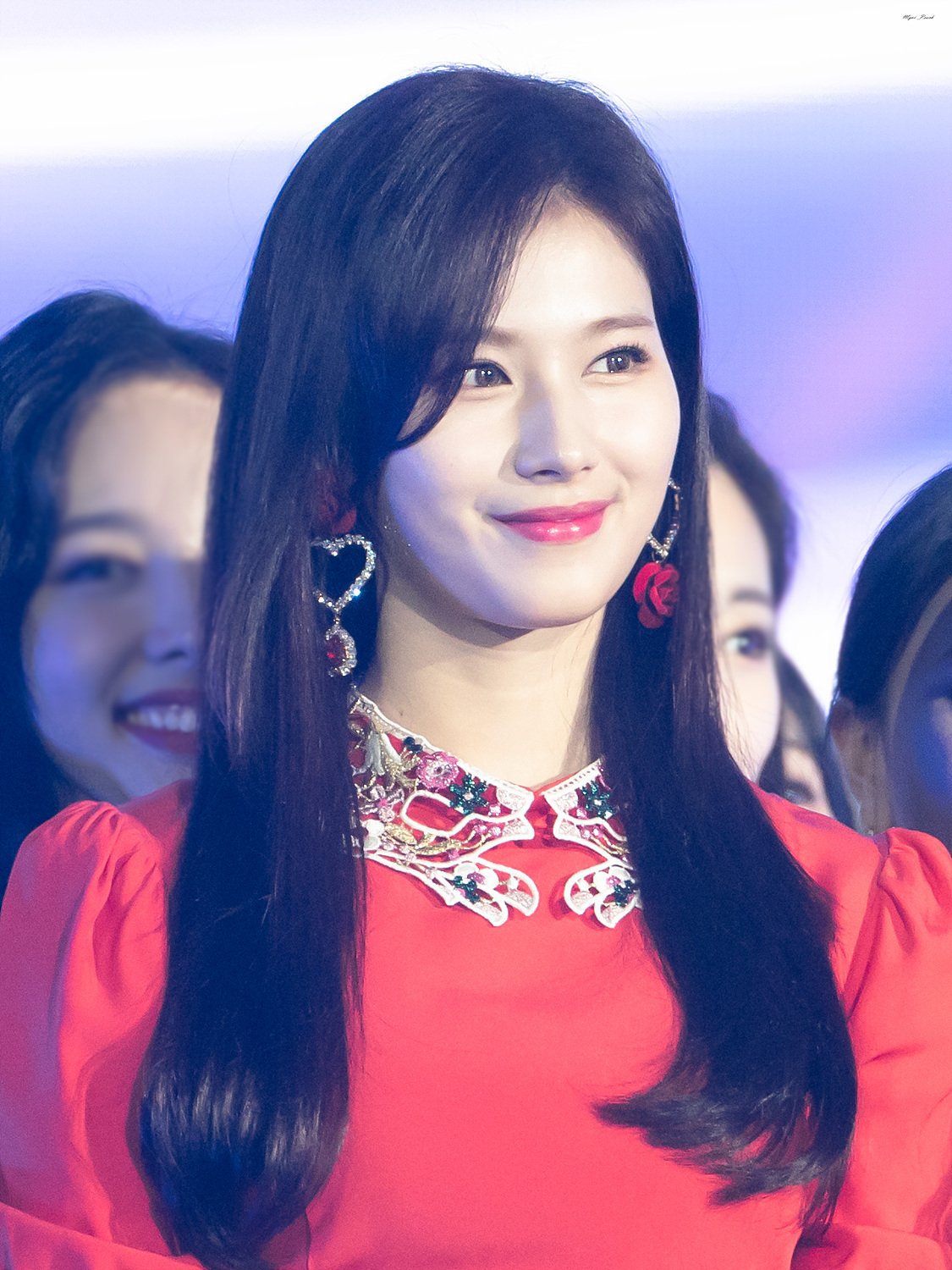 오늘 생일을 맞은 트와이스 사나.jpg | 인스티즈