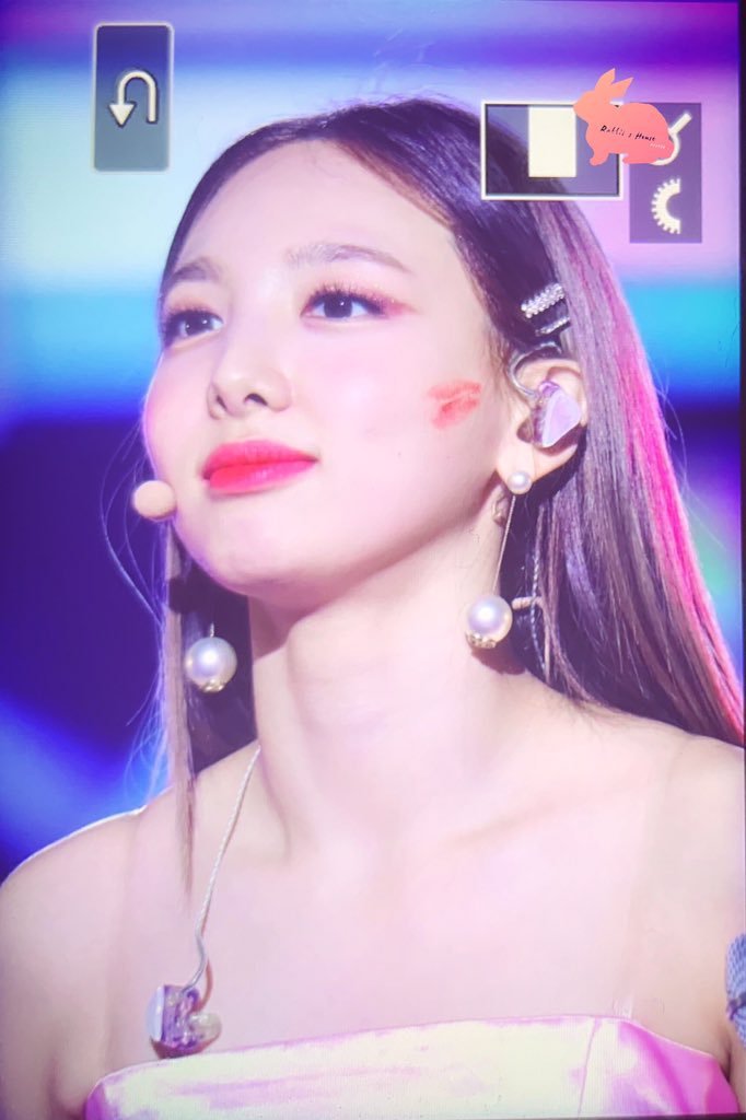 뮤직뱅크 방송에 못나간 트와이스 1위 공약 | 인스티즈