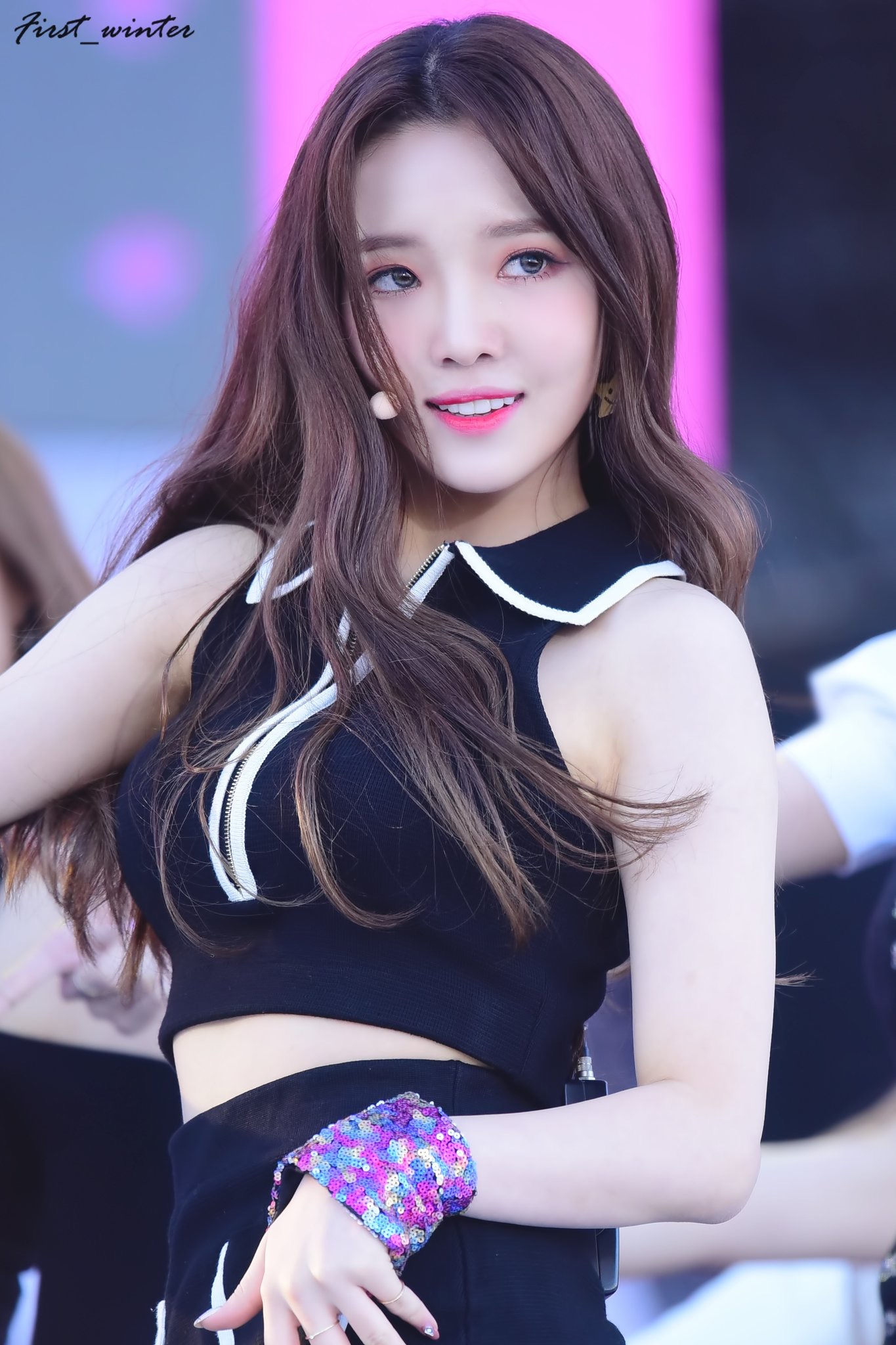 데뷔 300일기념 프로미스나인 노지선 | 인스티즈