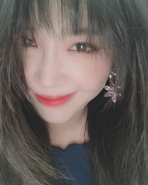 많은 팬들이 앞머리 있는 모습을 좋아하는 에이핑크 정은지.jpg | 인스티즈