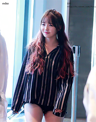 일정상 스브스 인기가요 공방 참여를 포기하며 프로미스나인 노지선.jpgif | 인스티즈