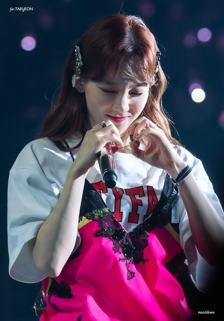 태연 햄버거 하트 모음.jpgif | 인스티즈