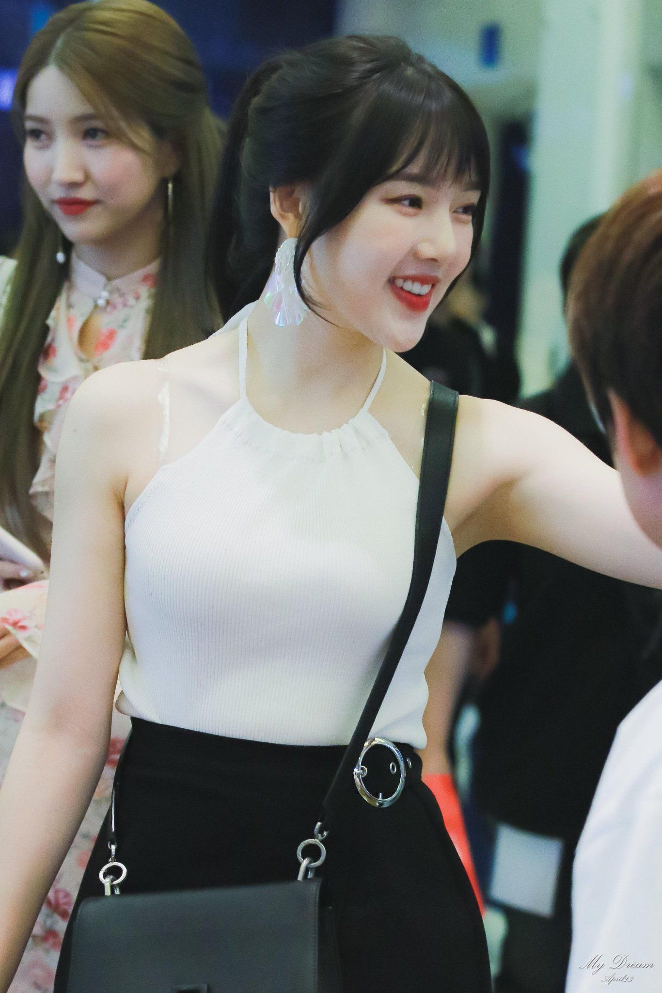 아기병아리 여자친구 예린이.jpgif | 인스티즈