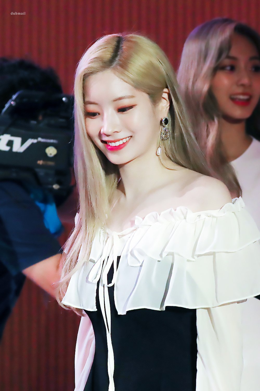 금발머리 다현이.jpg | 인스티즈