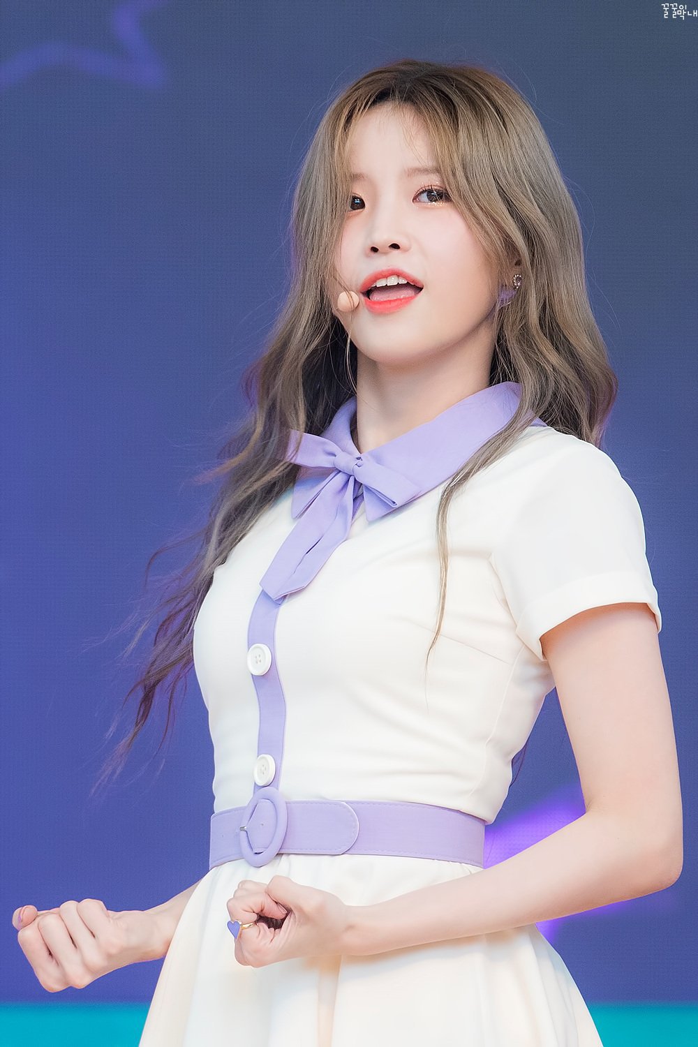 오늘자 레전드 미모였던 수원행사 프로미스나인 | 인스티즈