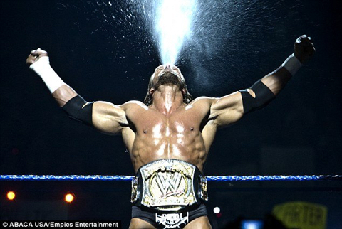 트리플H 하면 떠오르는 인물은? | 인스티즈