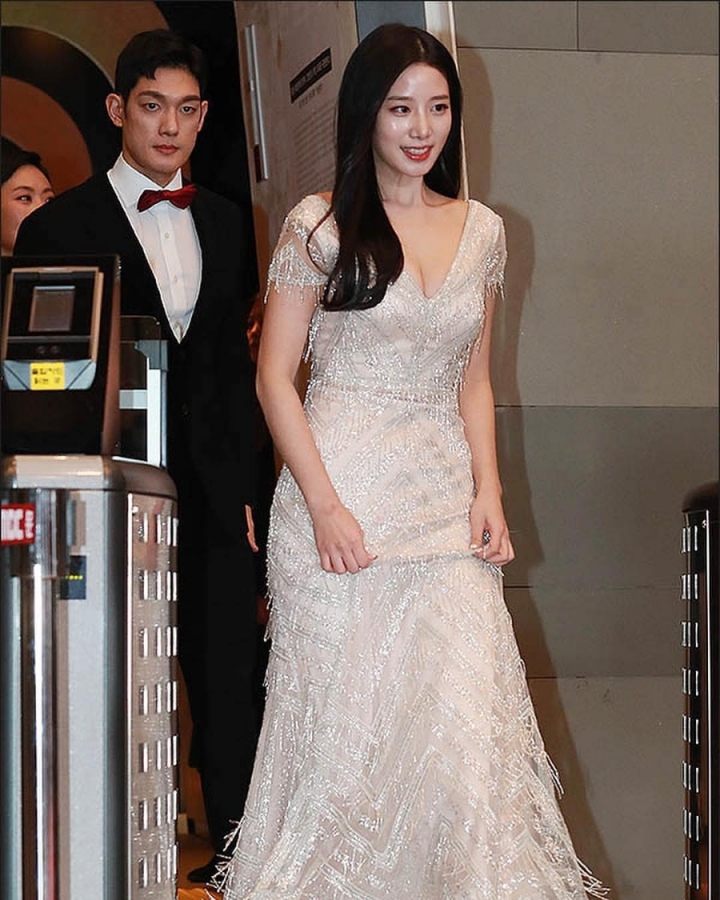조현 연예대상 의상.jpg | 인스티즈