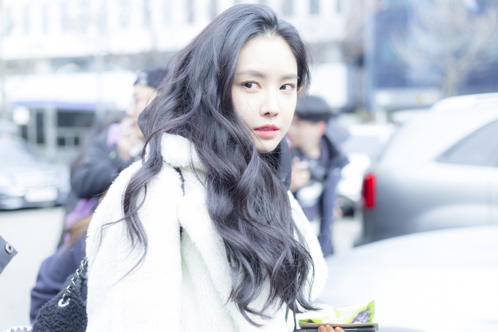 휴일의 마지막엔 에이핑크 나은이죠~ | 인스티즈