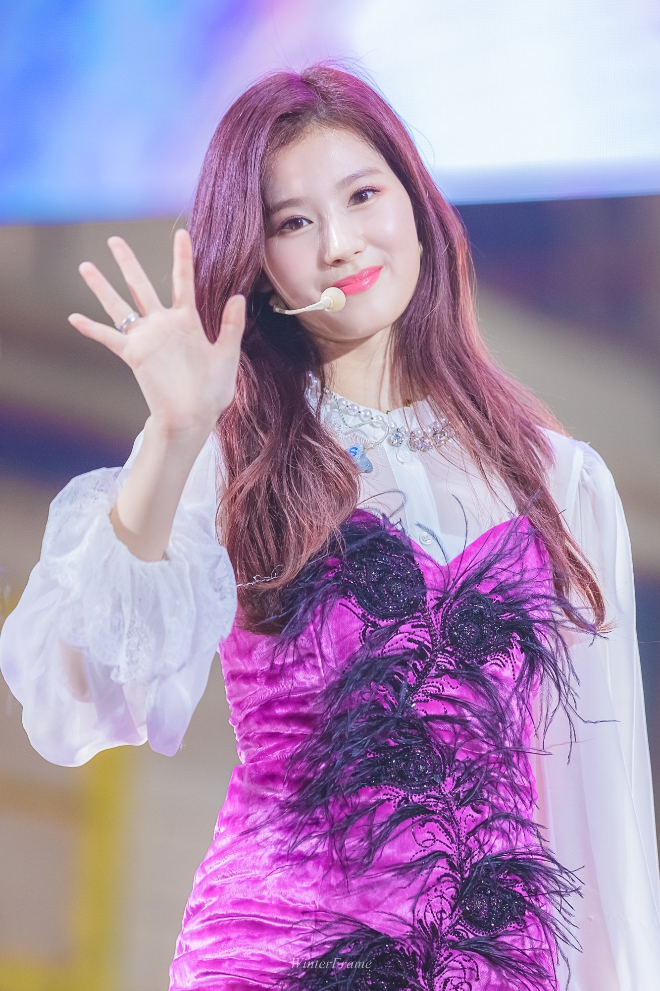 오늘이 생일인 트와이스 사나.jpgif | 인스티즈