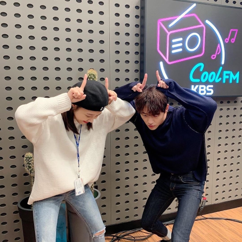 오늘의 모자 쓴 에이핑크 정은지 짱 기여움.jpg | 인스티즈