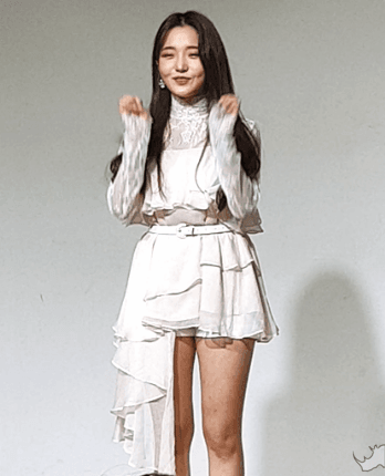 프로미스나인 소중히간직해 포토타임 지원 지선 지헌.GIF | 인스티즈