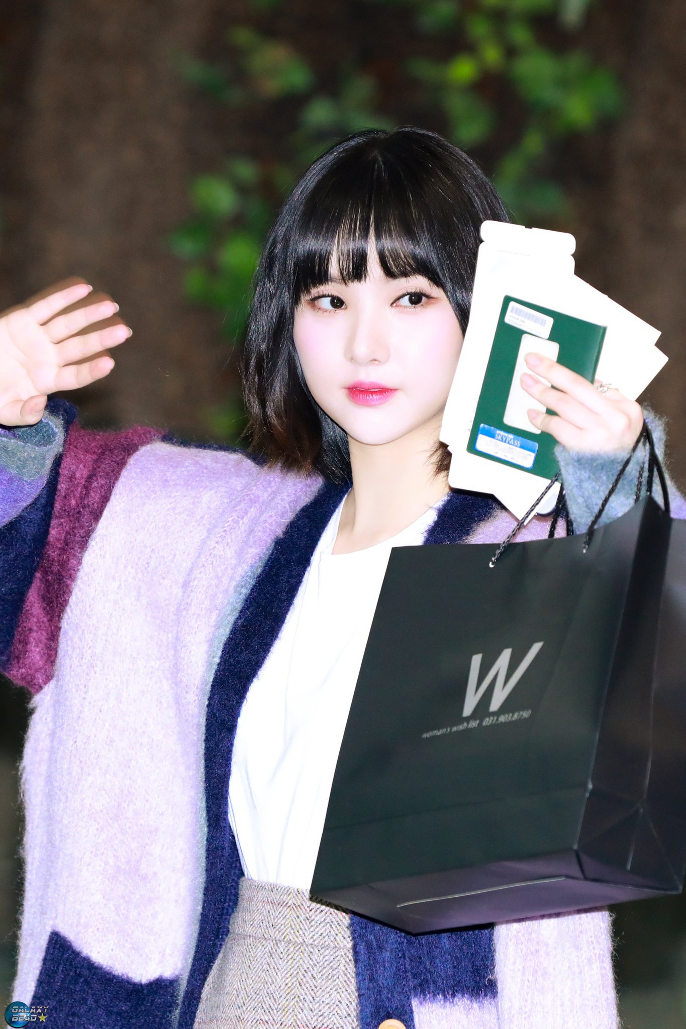 아침부터 은근히 미인인 듯한 여자친구 은하.jpgif | 인스티즈