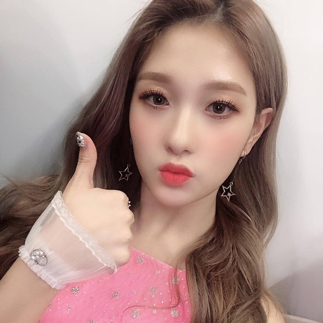 프로미스나인 인스타그램 월요병퇴치 서연이가 왔어요 | 인스티즈