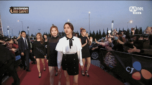 트와이스 팬들 사이에서도 의견 갈린다는 레전드 짤 3대장 | 인스티즈