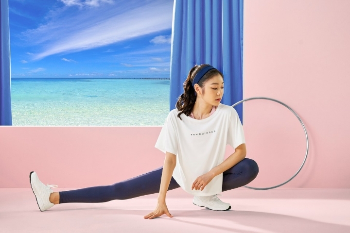 추운 날이라 마음 따뜻해지시라는 뜻에서 연느님.jpgif (30장) | 인스티즈