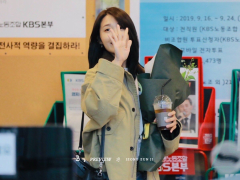 100일차 DJ가 된 믕 DJ 에이핑크 정은지.jpg | 인스티즈