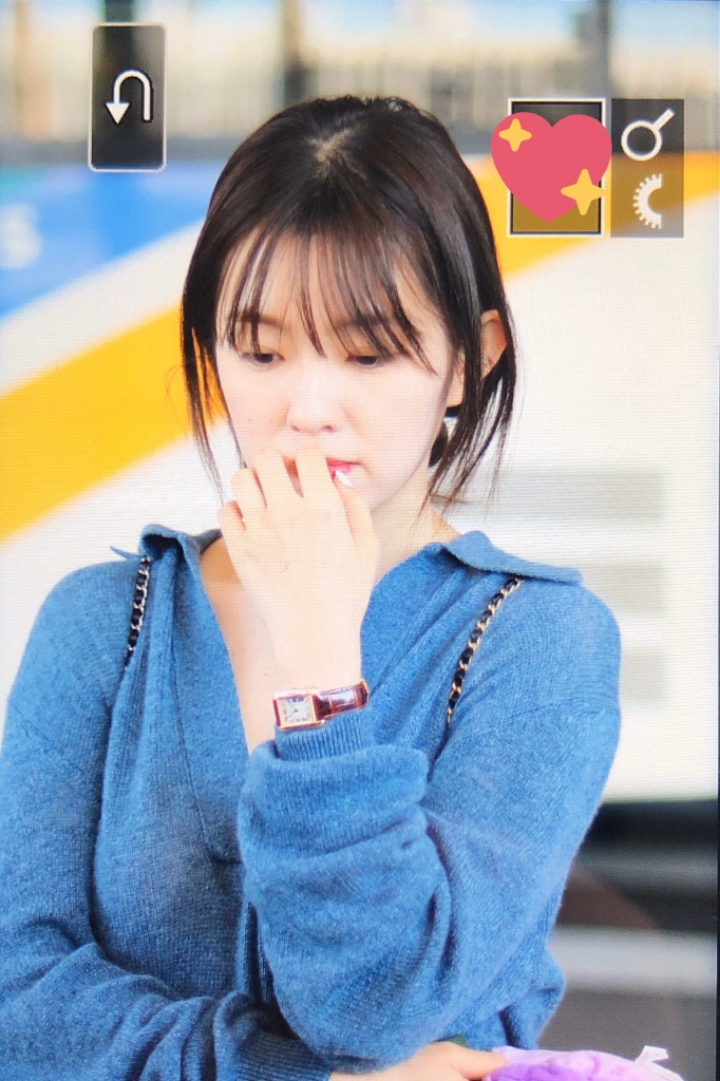 은근히 수수하게 예쁜 레드벨벳 아이린 입국사진 | 인스티즈