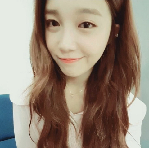 은근히 피부 좋은 에이핑크 정은지.jpg | 인스티즈