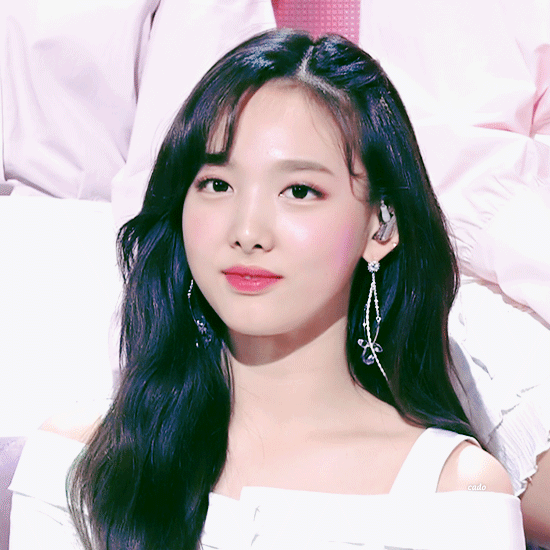 팬들 한테 귀엽다는 이야기를 듣고싶다는 트와이스 나연 | 인스티즈