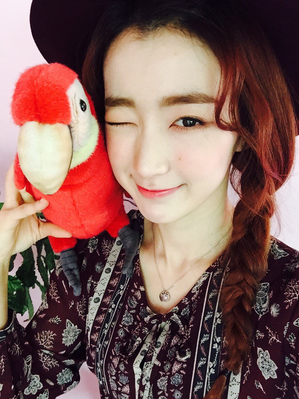 [구구단] 카페 앱 용량 제한 때문에 예전같이 많이 업로드를 못하니 아쉬워서 신보라 | 인스티즈