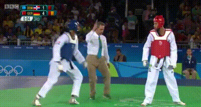 패기를 두른 선수.gif | 인스티즈