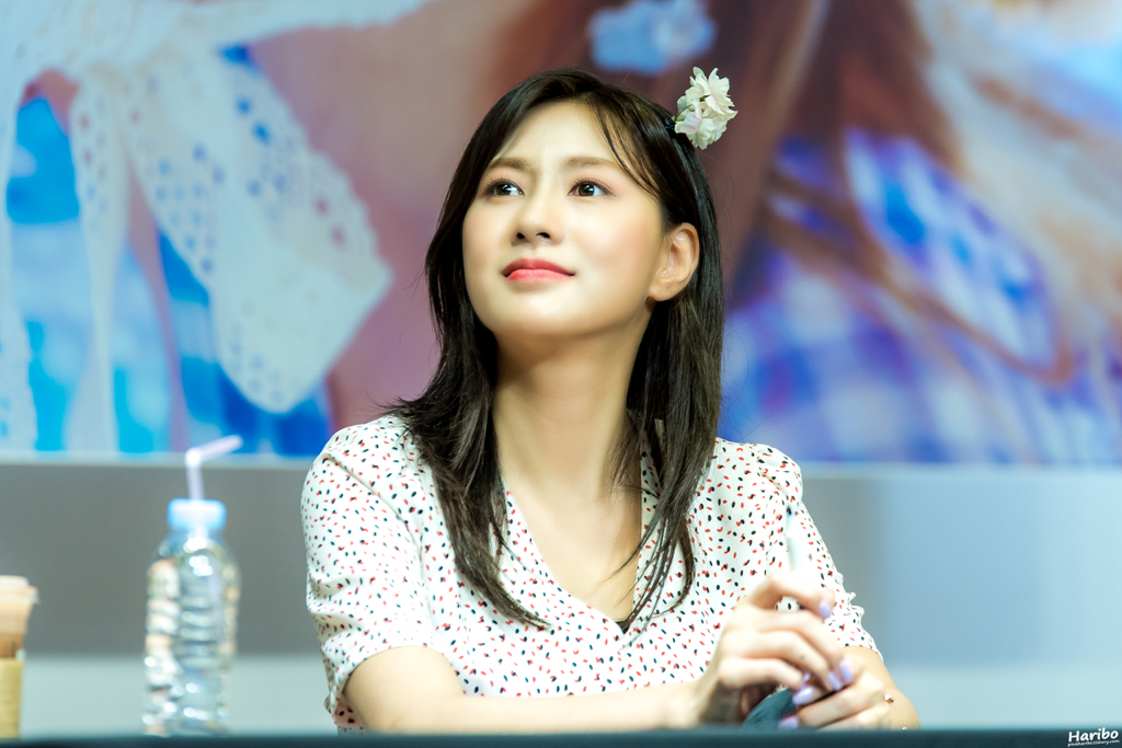 [에이핑크] 자몽 에이드 마셔서 하영이 | 인스티즈