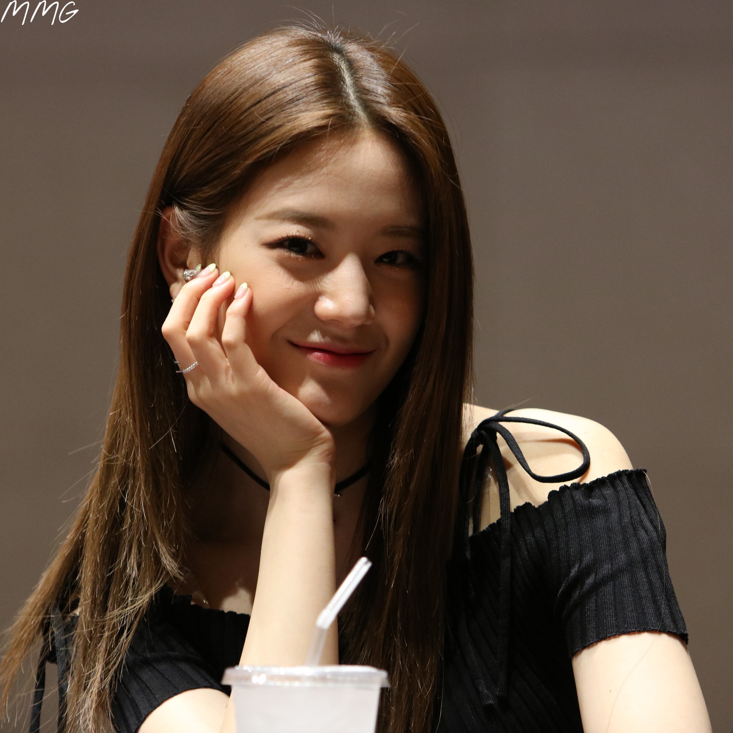미소가 월클 프로미스나인 규리 | 인스티즈