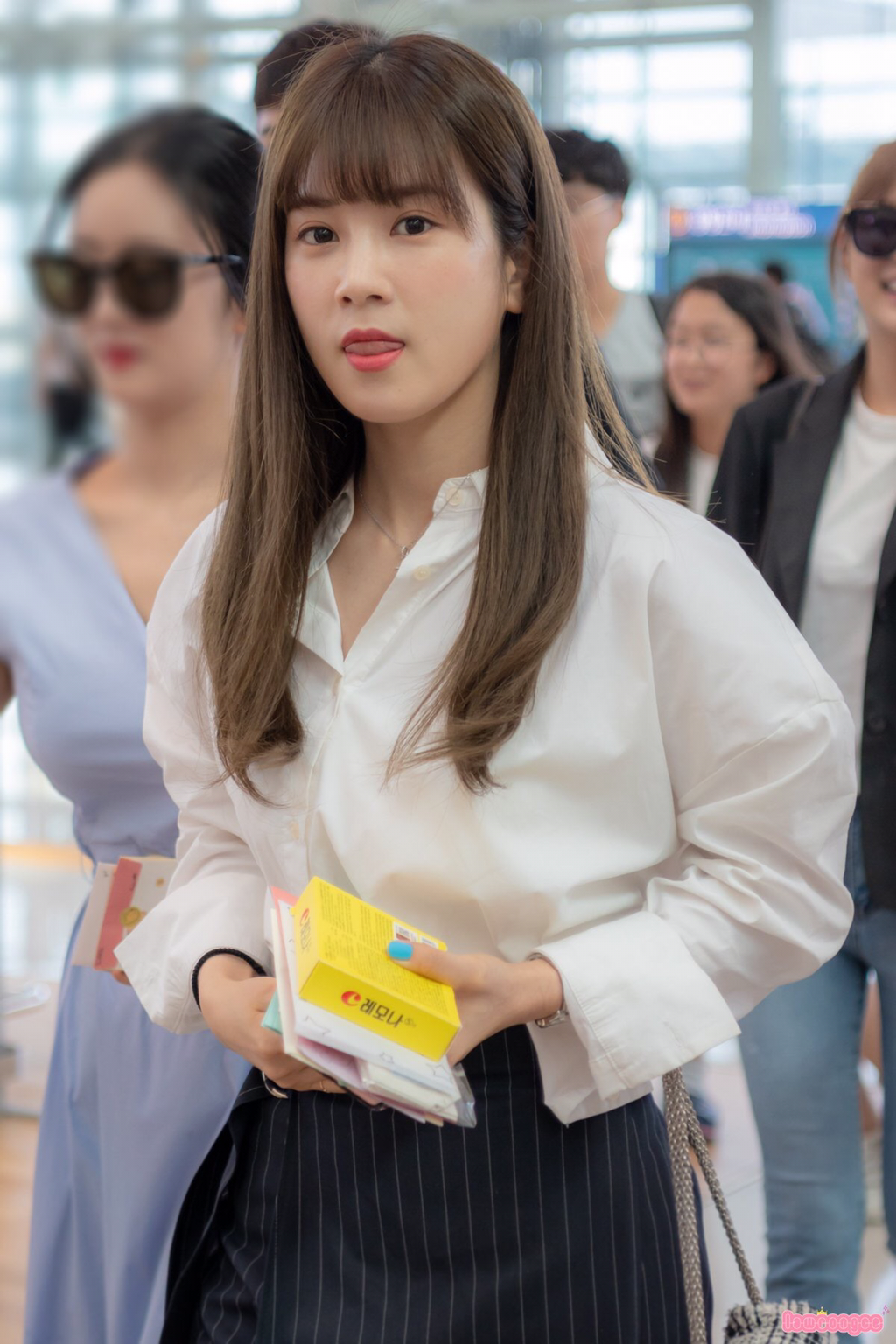 [에이핑크] 비 올것 같은 날씨라서 박초롱 | 인스티즈
