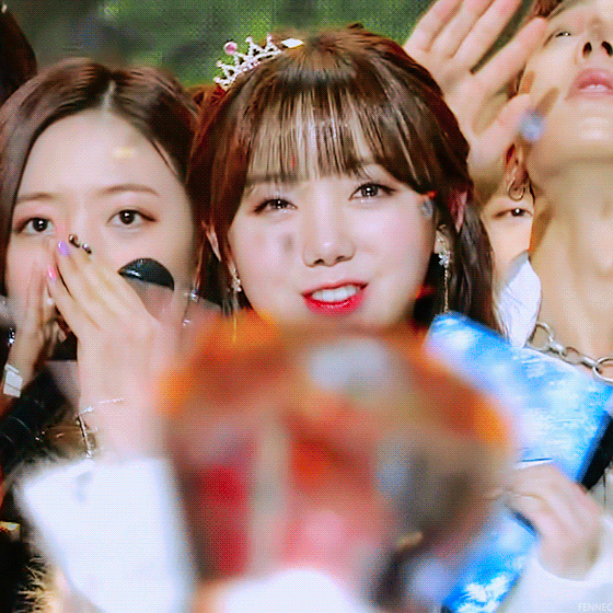 [러블리즈] 구매한 게임이 와서 케이 | 인스티즈