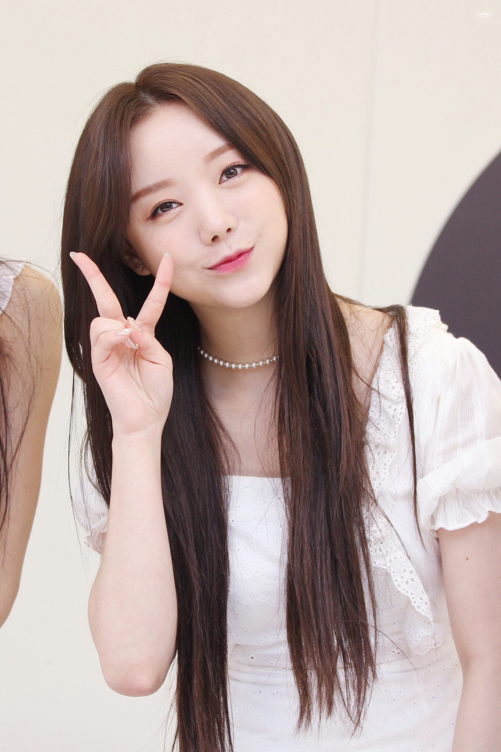 [러블리즈] 친구들이 회 먹으러 가자고 하길래 케이 | 인스티즈