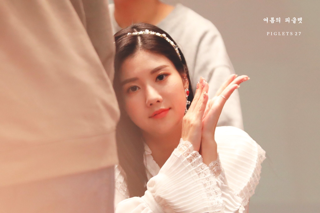 [아이즈원] 일주일 뒤에 대만 여행을 떠나서 권은비 | 인스티즈