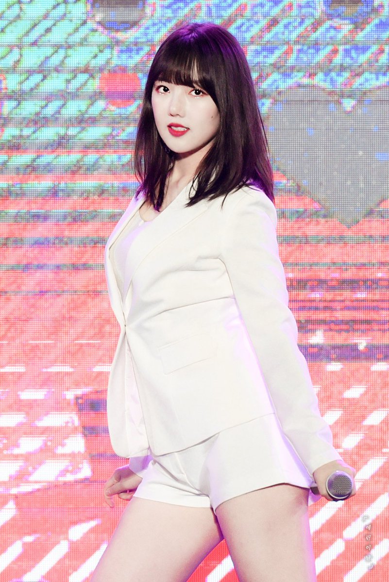 월요병을 치료해줄 여자친구 예린이.jpgif | 인스티즈