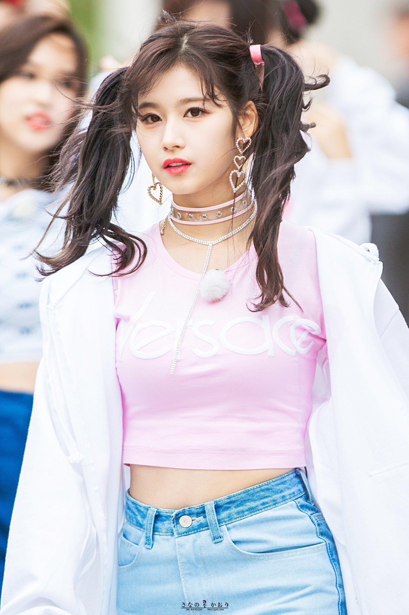 오늘이 생일인 트와이스 사나.jpgif | 인스티즈