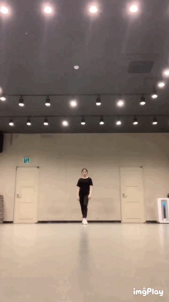 아이즈원 인스타 이채연, 창작 안무도 잘만들고 춤은 엄청 잘추는 깃털 째욘!! | 인스티즈