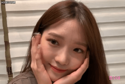 눈빛이 매력적인 아이돌 | 인스티즈