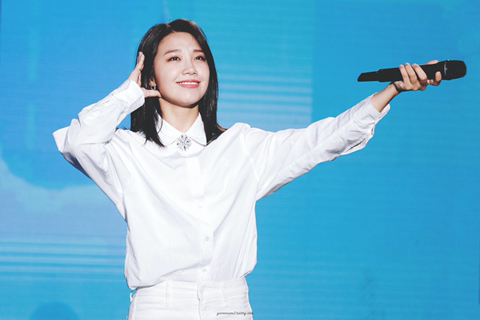 화이트 에이핑크 정은지.jpg | 인스티즈