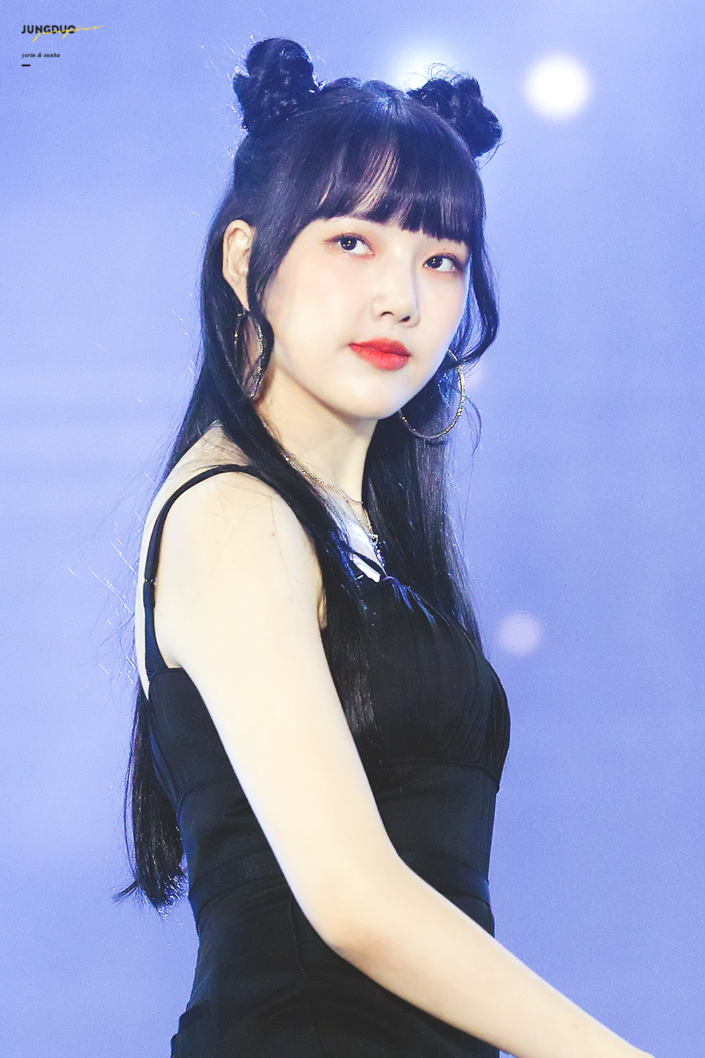 식사시간에 보니까 은근히 미인인 듯한 여자친구 예린이.jpgif | 인스티즈