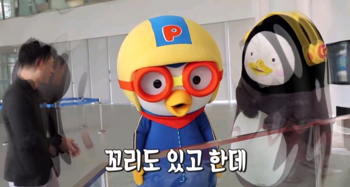 [충격] 뽀로로는 펭귄이 아니다? | 인스티즈