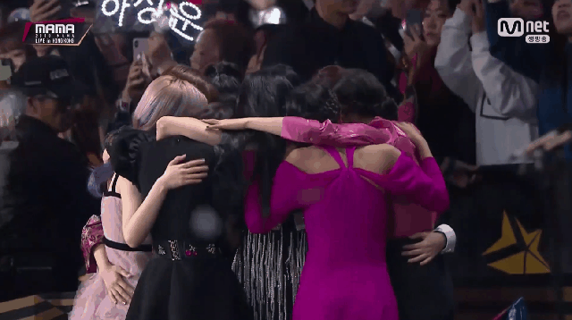 팬들이 자랑스러워 할만한 트와이스가 데뷔 4년동안 이뤄낸 기록들 | 인스티즈