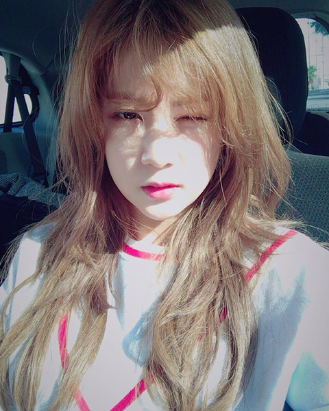 우리 이쁜 에이핑크초롱이 보고 가세요.jpg | 인스티즈