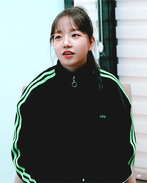 심심해서 올려보는 아이즈원 조유리 | 인스티즈