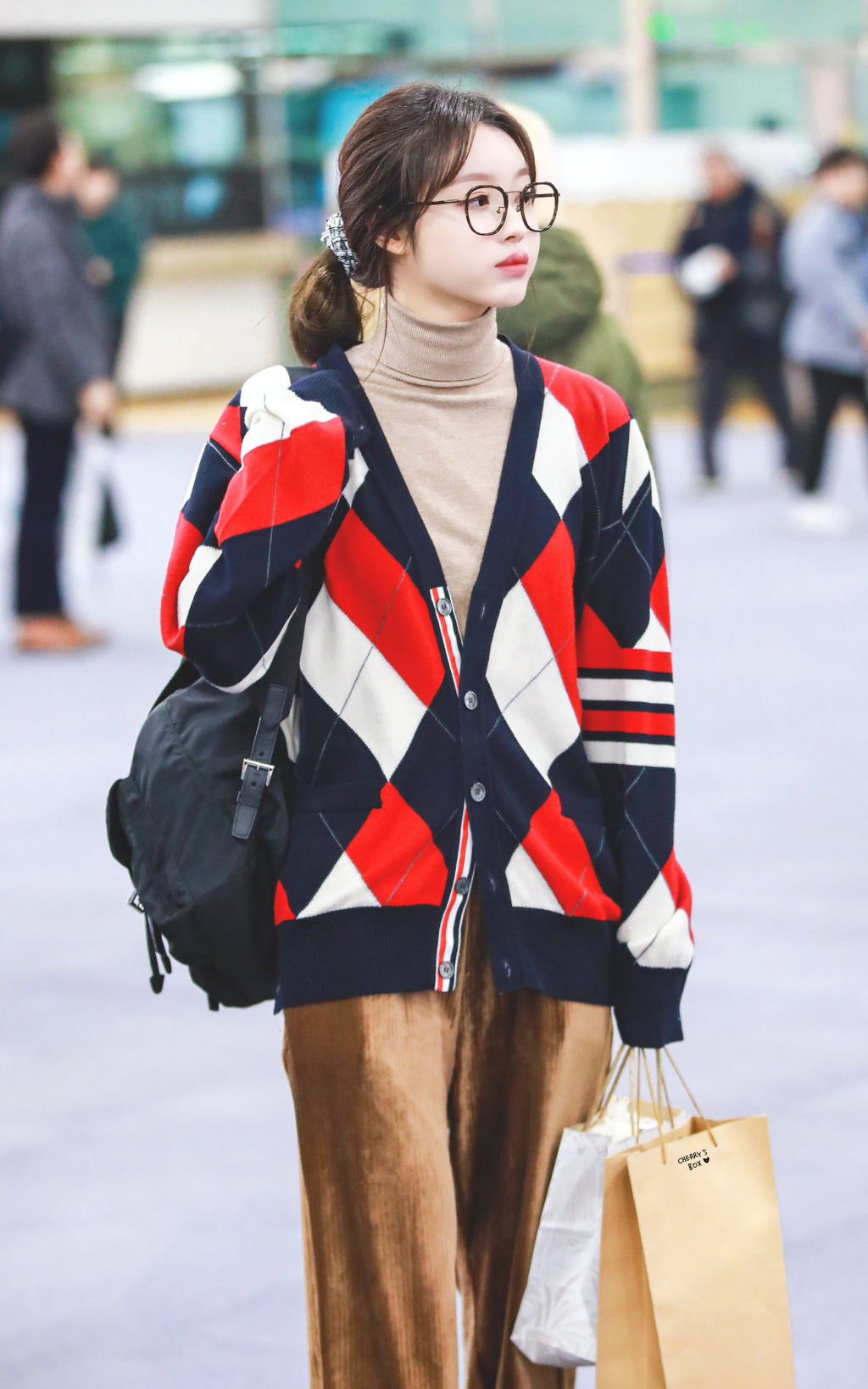 오마이걸 체리 🍒 입술 👄 유시아 | 인스티즈