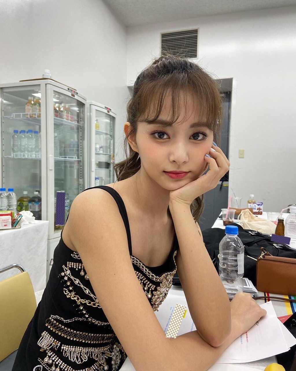 쯔 이미지